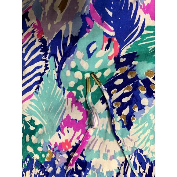 Lily Pulitzer Willa Top Medium Peek a Boo Neck Long Sleeve Beach Resort Coastal - Picture 10 of 10